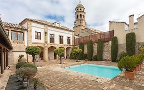 Hotel Puerta de la Luna